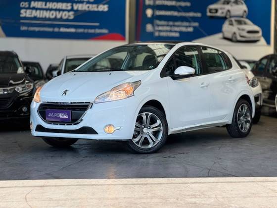 PEUGEOT 208 1.5 ALLURE 8V FLEX 4P MANUAL PEUGEOT 208 1.5 ALLURE 8V FLEX 4P MANUAL